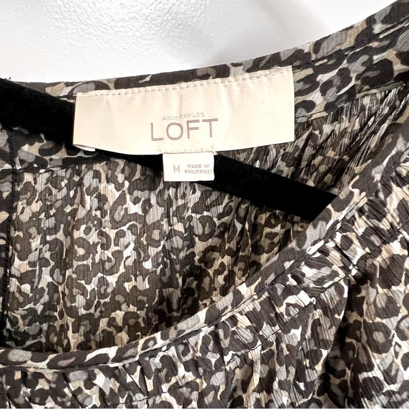Ann Taylor LOFT Cheetah Top - Picture 3 of 4